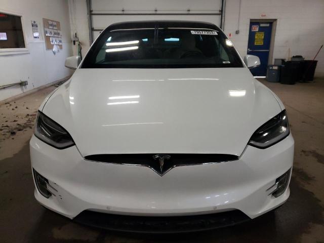 79577353-2016-tesla-model-x_5