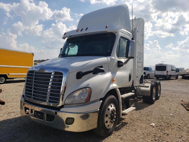 79599373-2014-freightliner-all-other_2