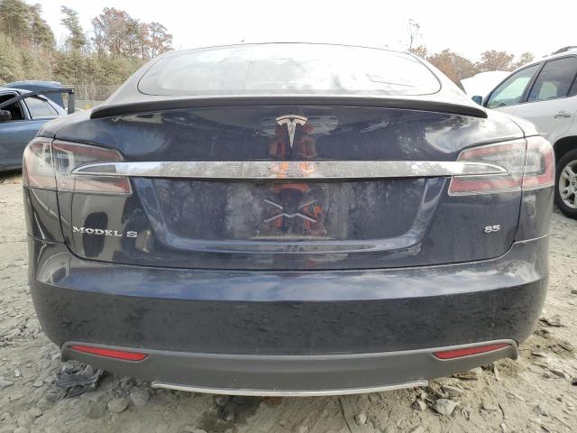 79608254-2014-tesla-model-s_6