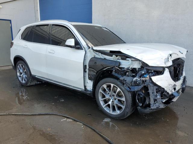 79688134-2024-bmw-x5_4