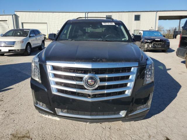 79712144-2015-cadillac-escalade_5