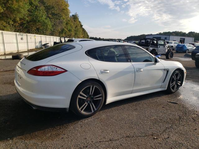 79718494-2013-porsche-panamera_3