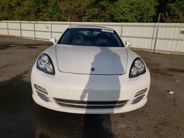 79718494-2013-porsche-panamera_5