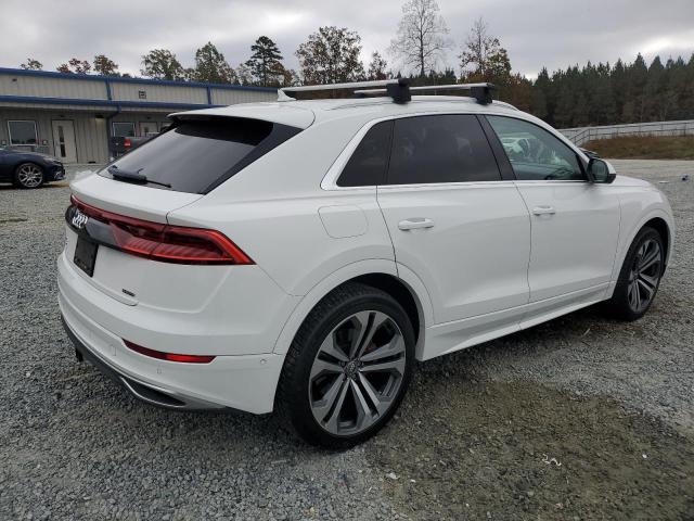 79724604-2019-audi-q8_3