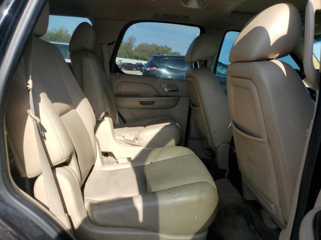 79731654-2013-cadillac-escalade_11