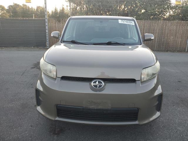 79749394-2012-toyota-scion_5