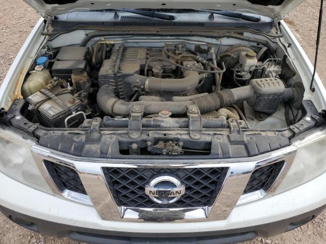 79762124-2016-nissan-frontier_11