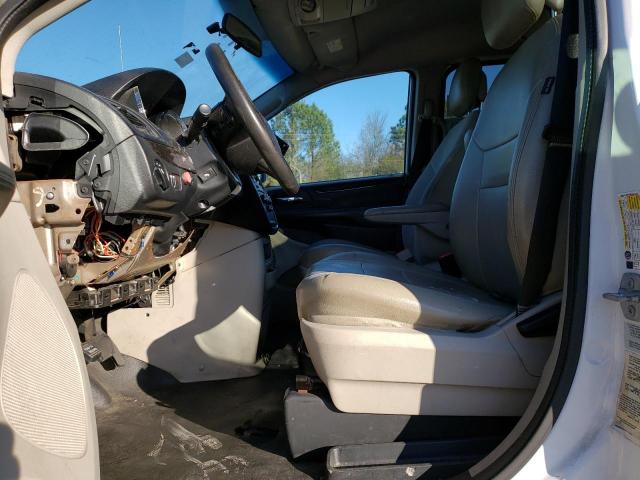 79869013-2016-dodge-caravan_7