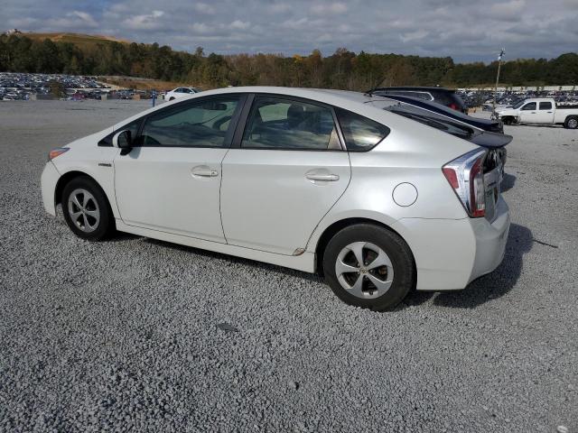 79883954-2015-toyota-prius_2