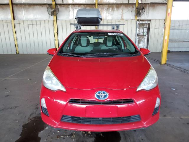 79913844-2014-toyota-prius_5