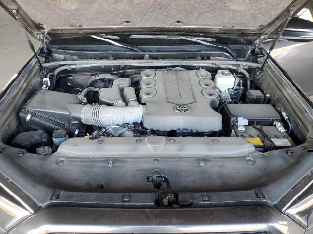 79945144-2023-toyota-4runner-se_12