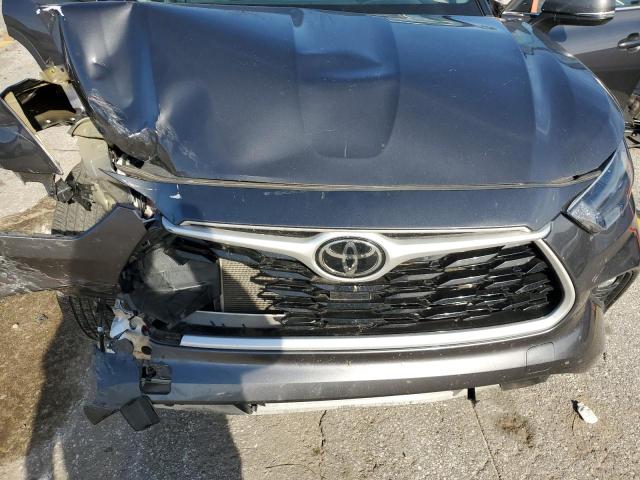 79960084-2022-toyota-highlander_12