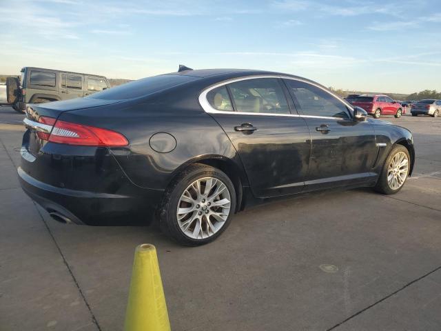 79963754-2013-jaguar-xf_3