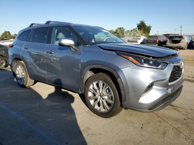 79968794-2022-toyota-highlander_4