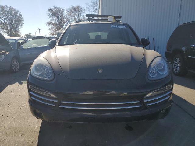 79987533-2013-porsche-cayenne_5