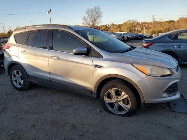 80086174-2013-ford-escape_4
