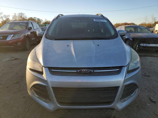 80086174-2013-ford-escape_5