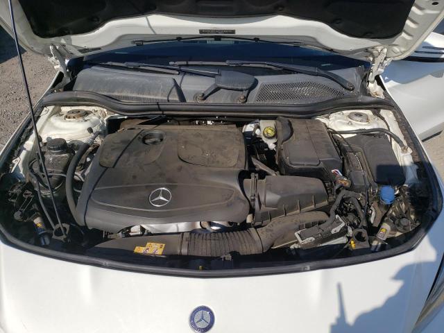 80091834-2015-mercedes-benz-cla-class_11