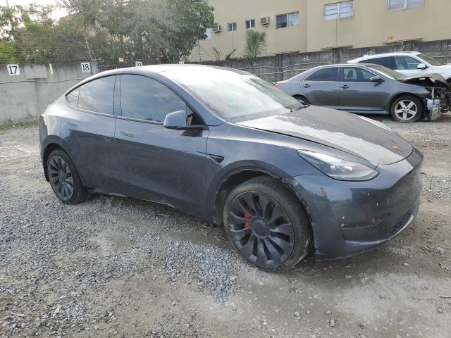 80116943-2021-tesla-model-y_4