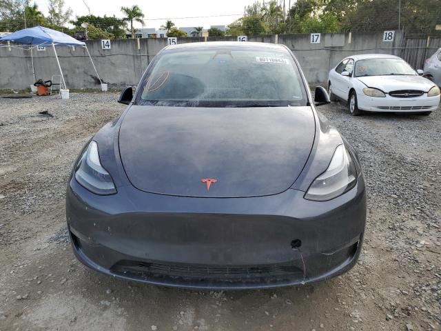 80116943-2021-tesla-model-y_5