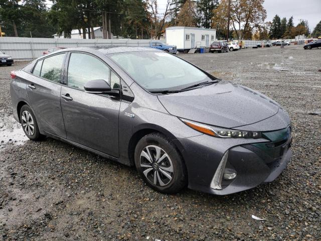 80125524-2017-toyota-prius_4