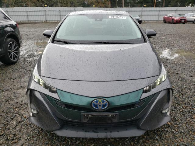 80125524-2017-toyota-prius_5