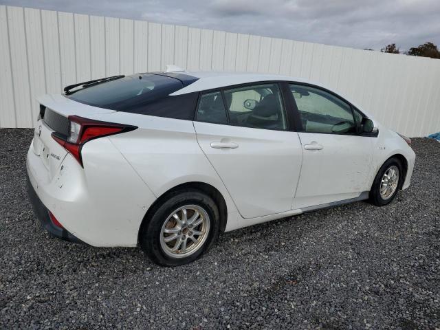 80142214-2021-toyota-prius_3