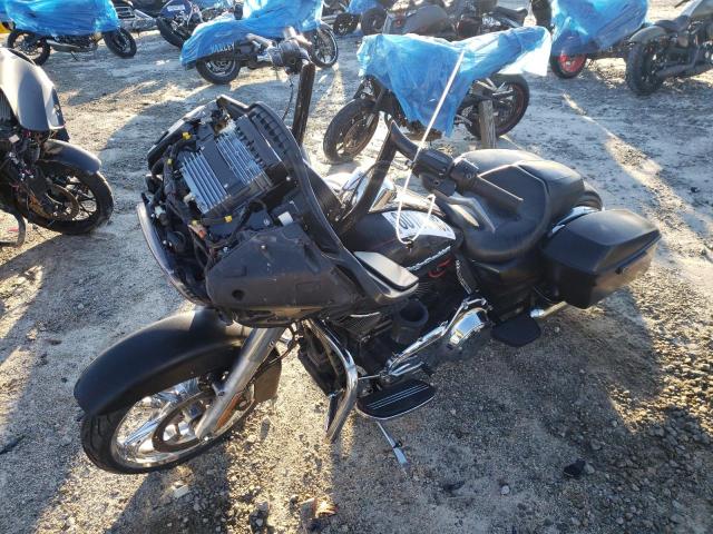 80188403-2015-harley-davidson-fl_2