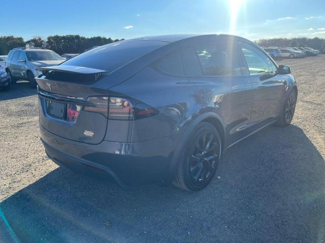 80233304-2022-tesla-model-x_3