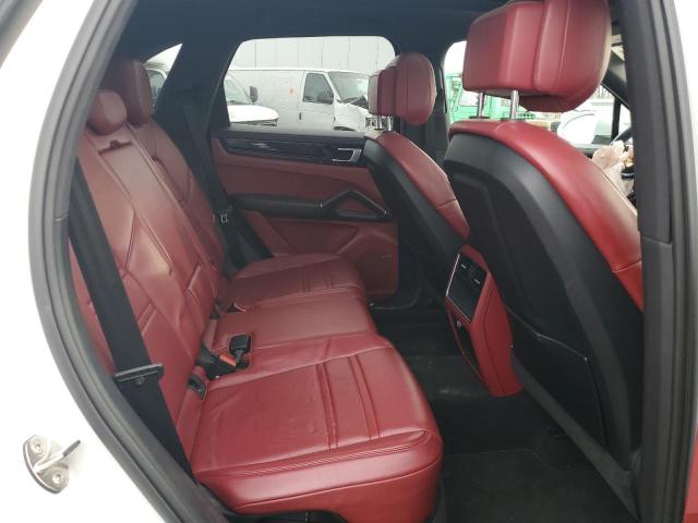 80242934-2019-porsche-cayenne_11