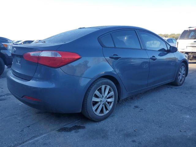 80243274-2015-kia-forte_3