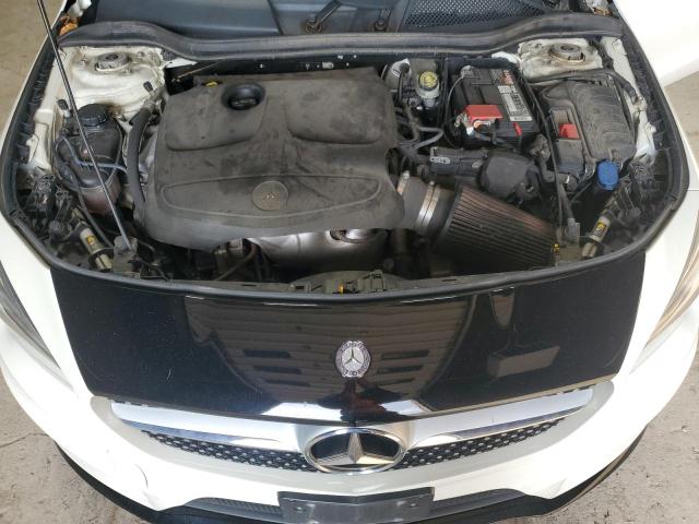 80248764-2015-mercedes-benz-cla-class_11