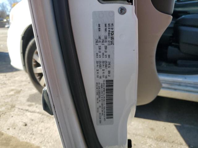 80253684-2016-chrysler-minivan_13