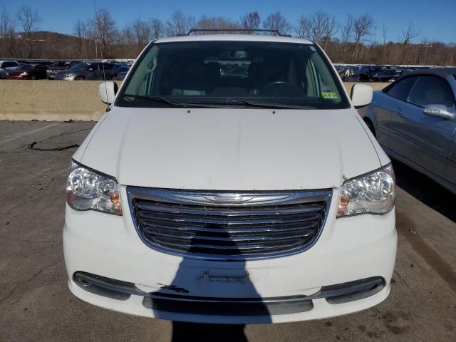 80253684-2016-chrysler-minivan_5