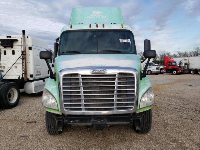 80331413-2015-freightliner-all-other_9