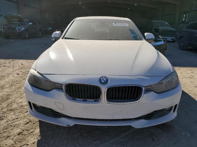 80390364-2013-bmw-3-series_5