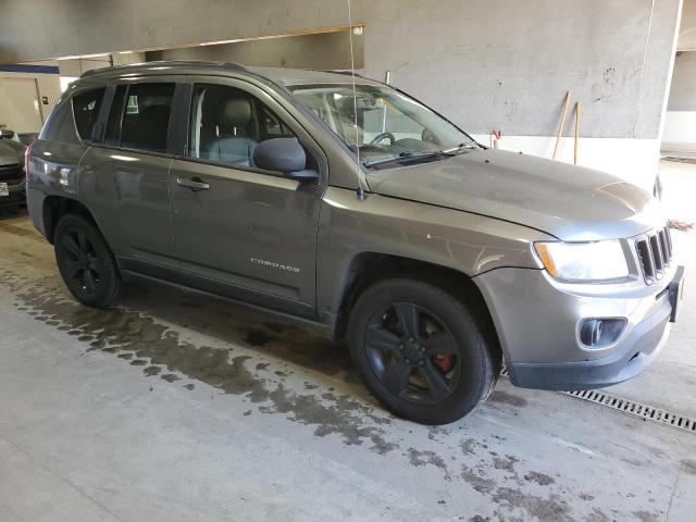 80433264-2012-jeep-compass_4