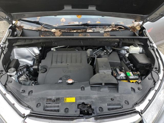 80471334-2016-toyota-highlander_12