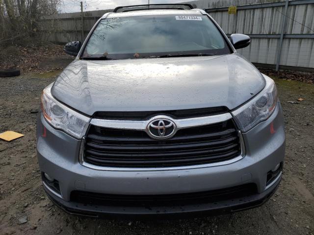 80471334-2016-toyota-highlander_5