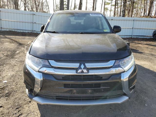 80482894-2017-mitsubishi-outlander_5