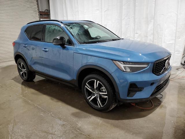 80493894-2024-volvo-xc40-core_4