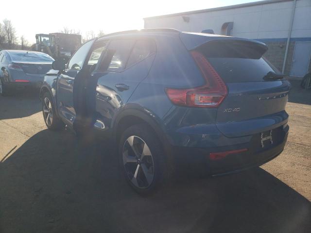 80533903-2023-volvo-xc40-plus_2