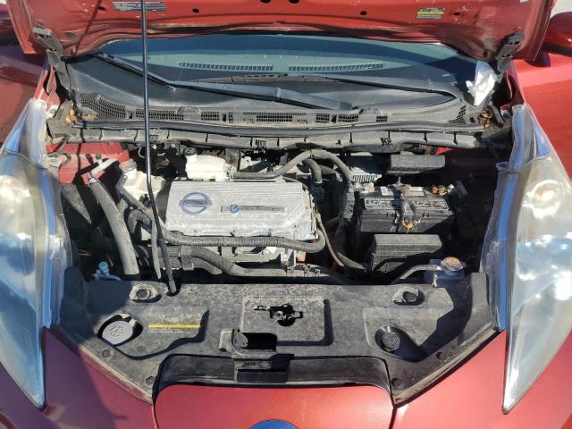 80583094-2011-nissan-leaf_11