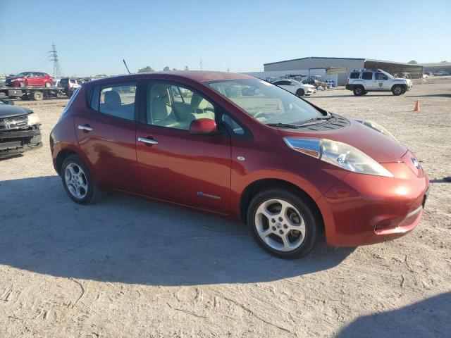 80583094-2011-nissan-leaf_4