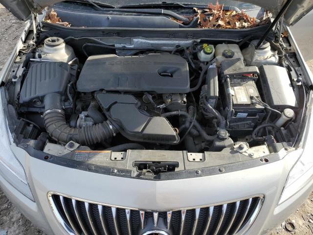 80584104-2011-buick-regal_11