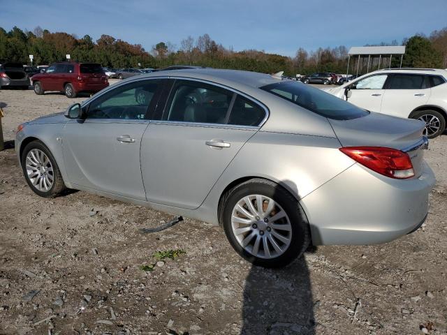 80584104-2011-buick-regal_2