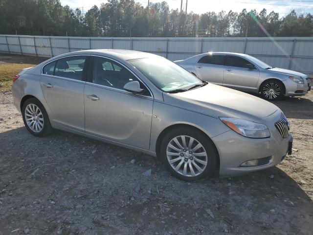 80584104-2011-buick-regal_4