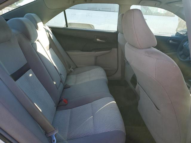 80669654-2014-toyota-camry_10