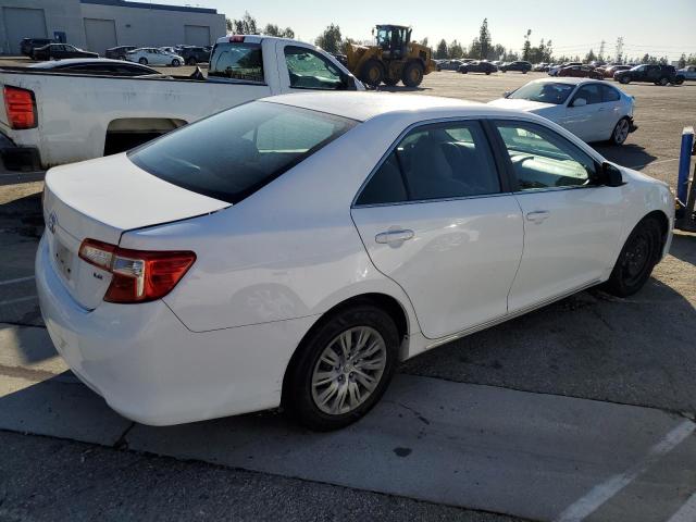 80669654-2014-toyota-camry_3