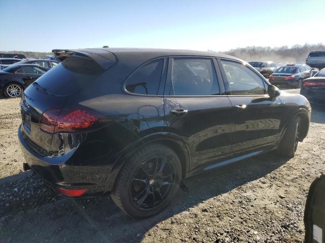 80764073-2013-porsche-cayenne_3